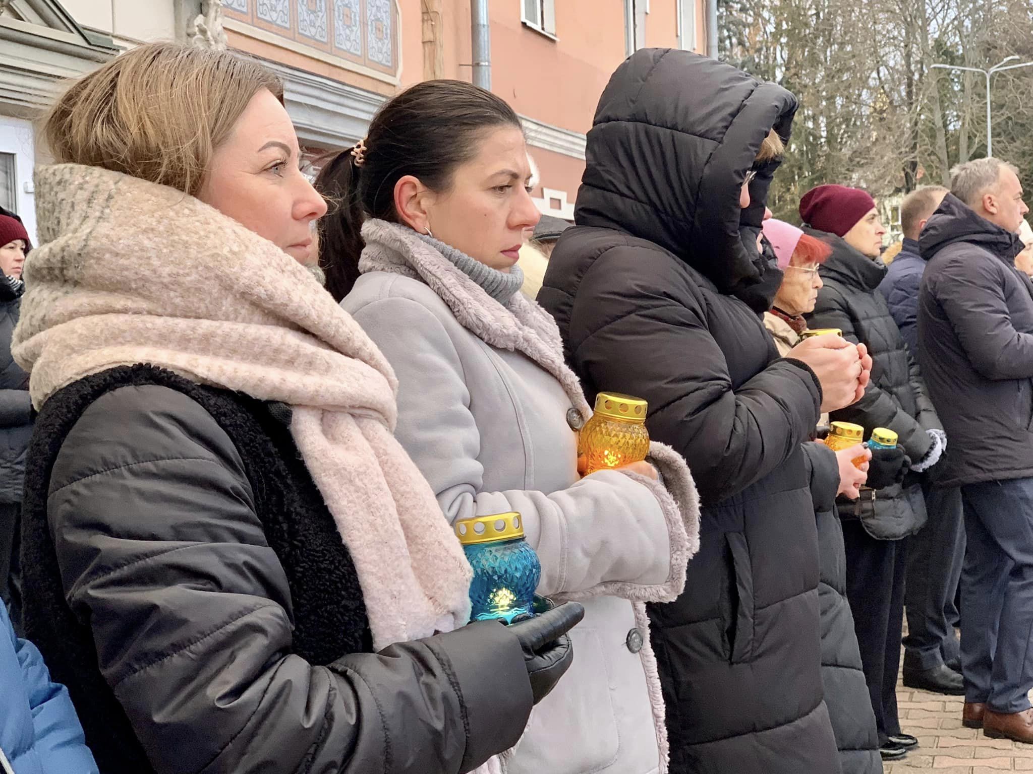 Вшанували пам’ять жертв Голодоморів в Україні.