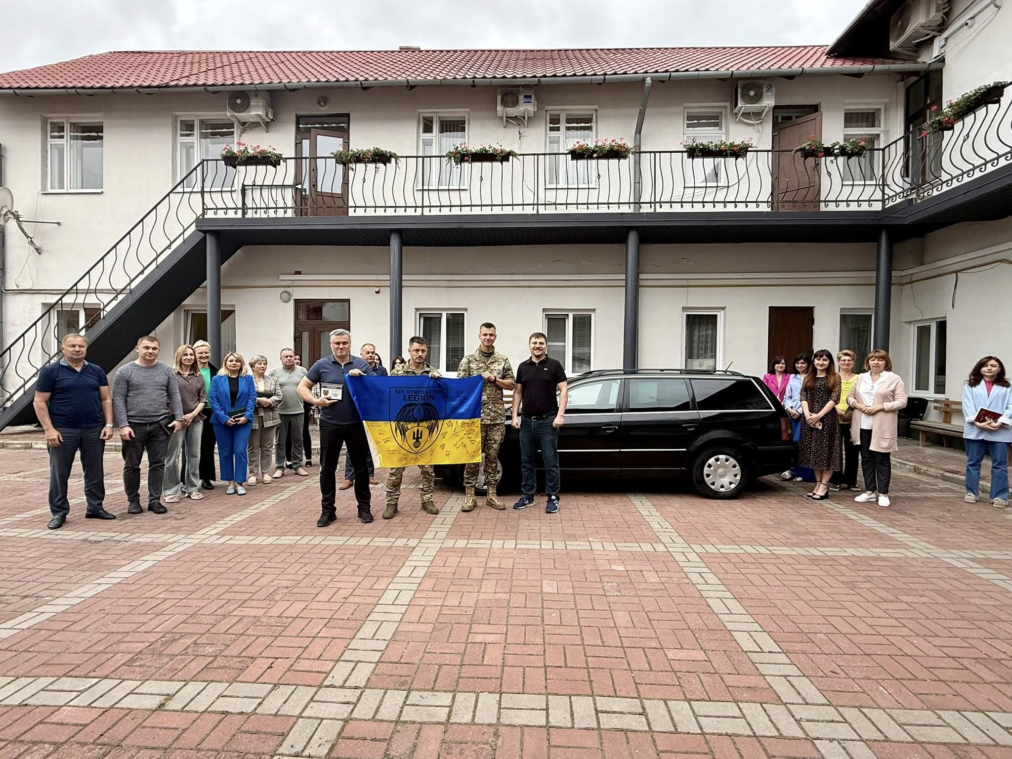 Автівка – добре підпертя для захисників з 4-го Інтернаціонального Легіону