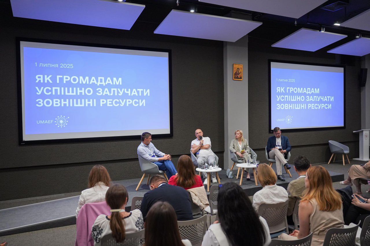 Досвід із успішного залучення грантів пізнавали фахівці громади на воркшопі
