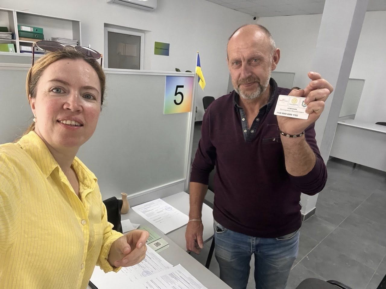 Є перші власники е-квитків для пільгового проїзду в приміських та міжміських автобусах