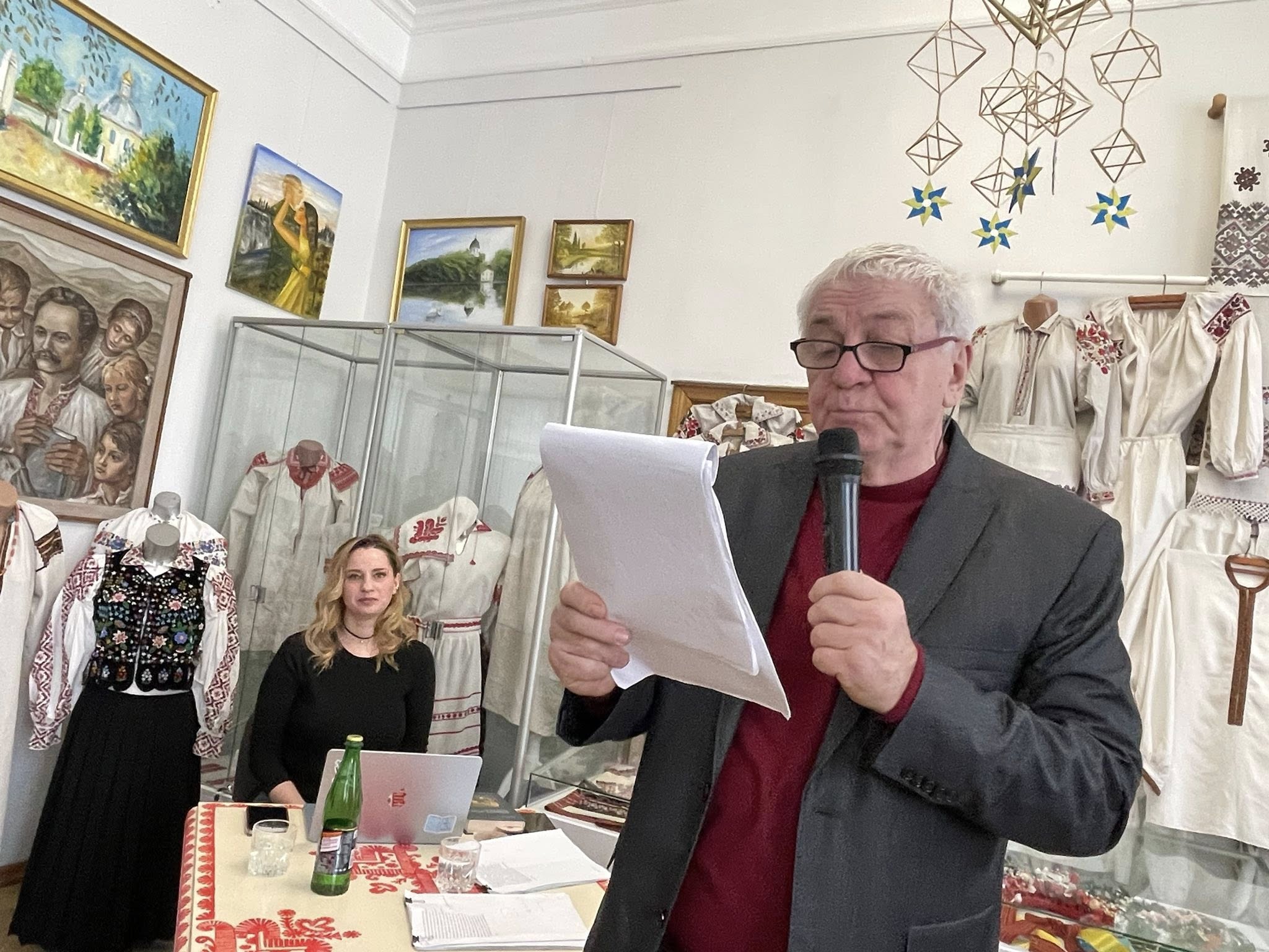 Літературне побачення із поетом Богданом Томенчуком